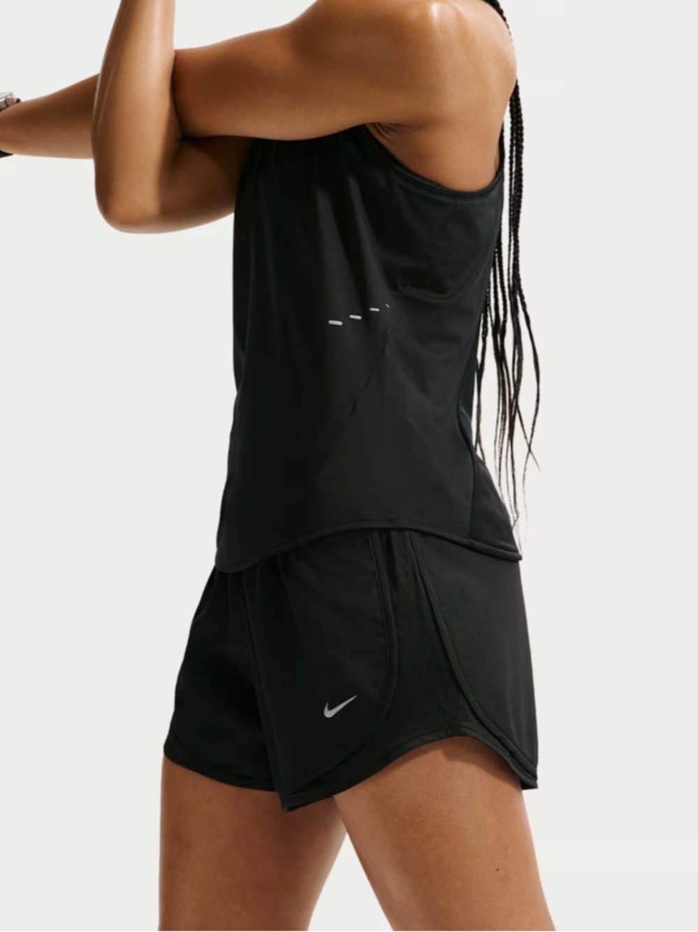 Nike Mid-Rise Brief-Lined Shorts - Medium
